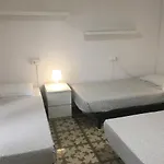 4 Fun Hostel *