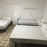 4 Fun Hostel Barcelona